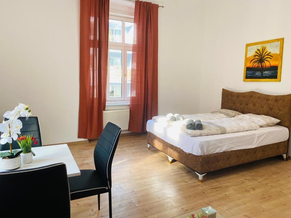 Deluxe Quad Room Dw Viena Exterior foto